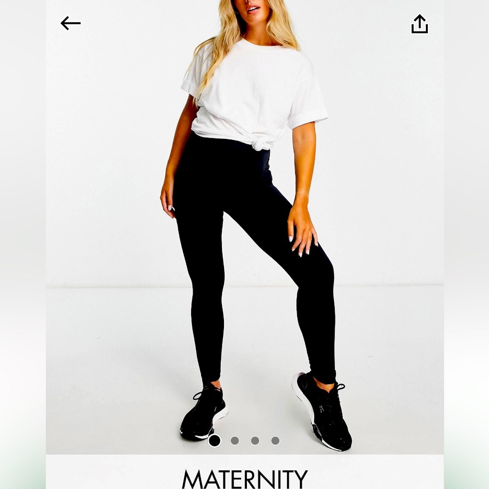 ASOS Maternity gym leggings almost new wore it couple times.